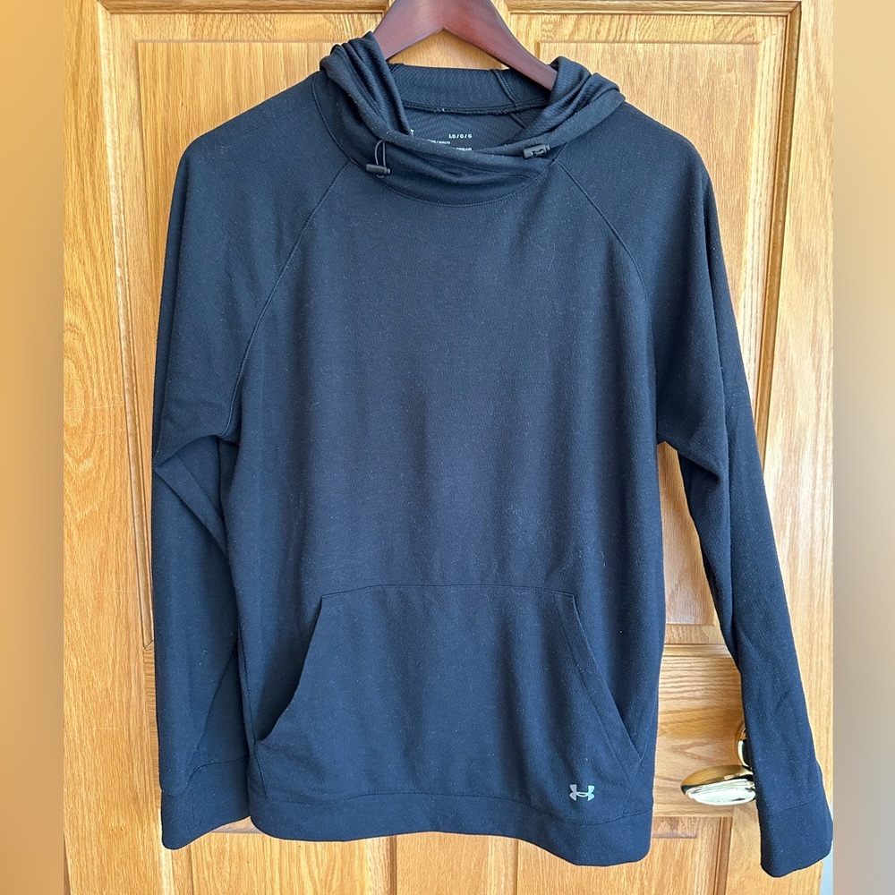 Women’s Under Armour lightweight hooded long sleeve.